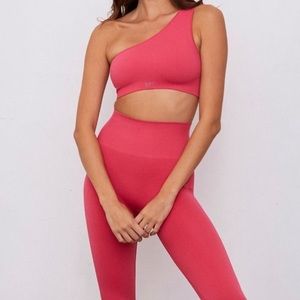SETactive Punch Ribbed One Shoulder Bra and Leggings